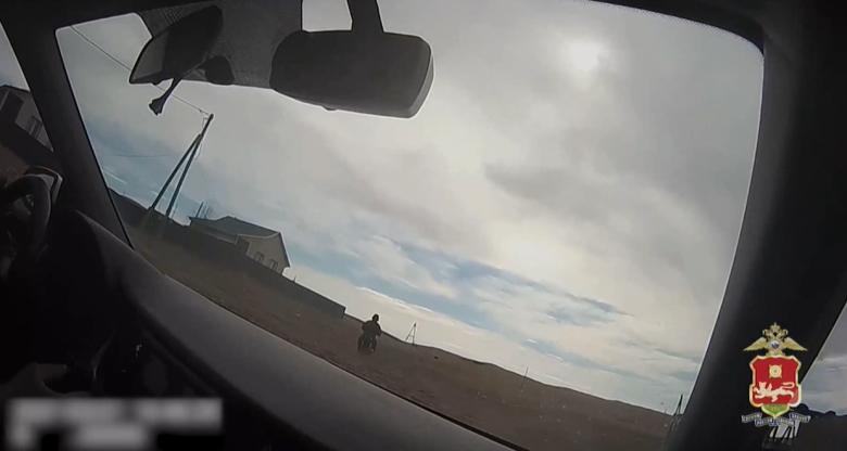 Стоп-кадр видео МВД по Хакасии