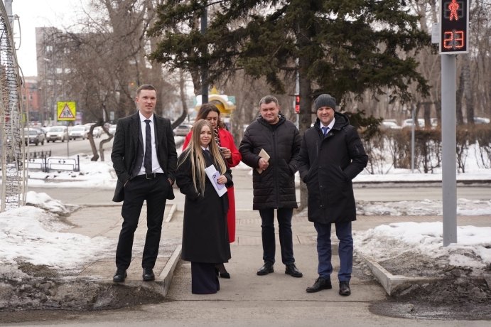 Фото: Полина Зимина. Слева направо: третья – Елена Гопина, четвертый – Валерий Евлахов, пятый – Богдан Павленко