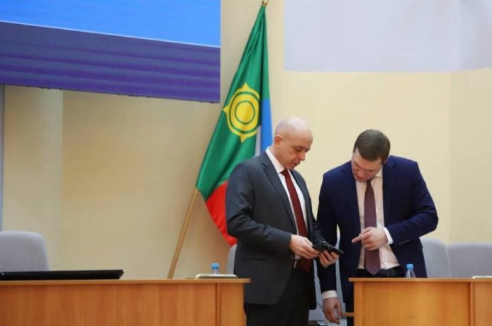 Сокол и Коновалов на сессии Верховного Совета