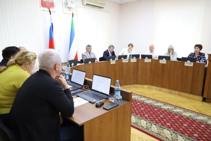 Фото: пресс-служба Верховного Совета Хакасии