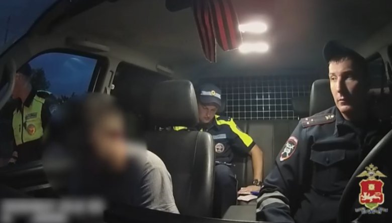 Стоп-кадр видео МВД по Хакасии