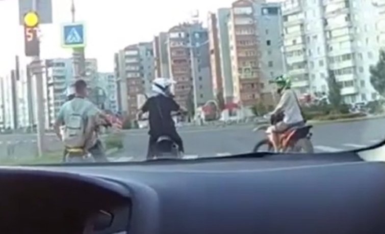 Фото: стоп-кадр видео ГАИ Абакана