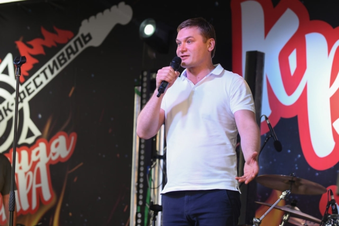 Валентин Коновалов на фестивале «Красная жара» 