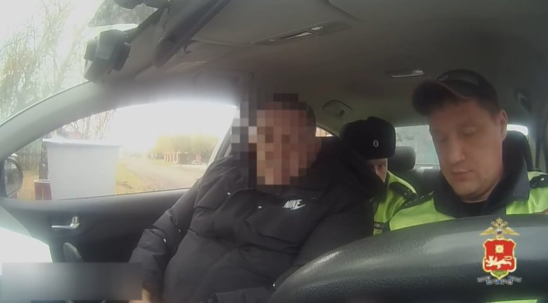 Стоп-кадр видео МВД по Хакасии