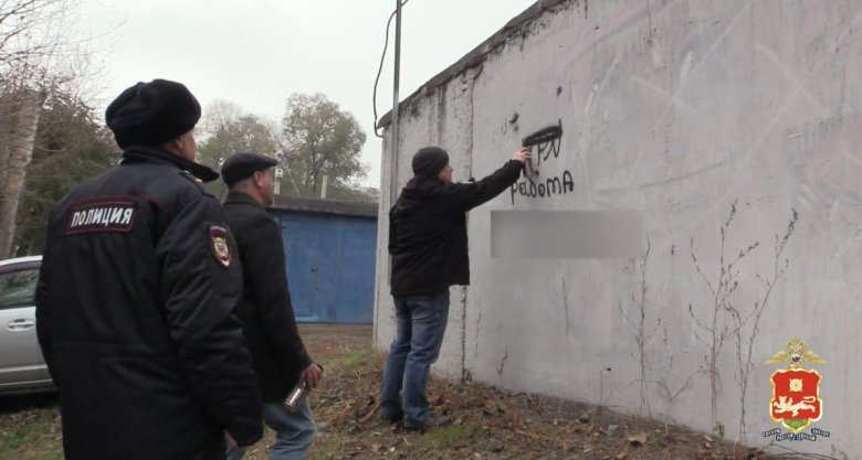 Стоп-кадр видео МВД по Хакасии