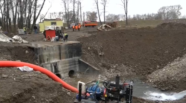 Стоп-кадр видео Минприроды Хакасии