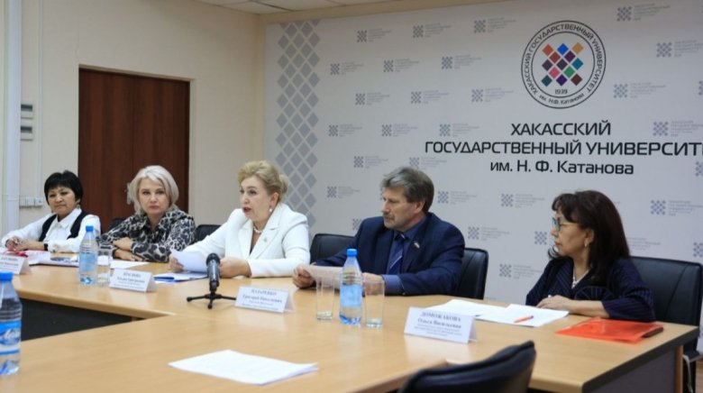 Фото: пресс-служба Верховного Совета 