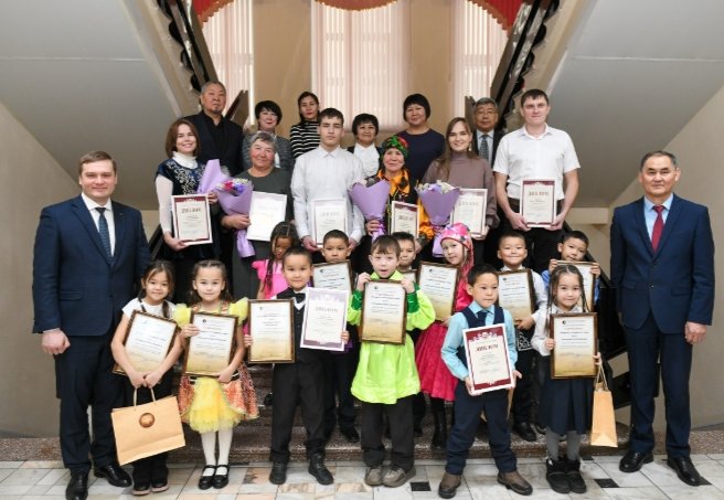 Фото: пресс-служба Главы Хакасии