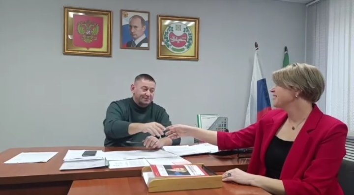 Фото: Стопкадр видео Анны Мадисон 