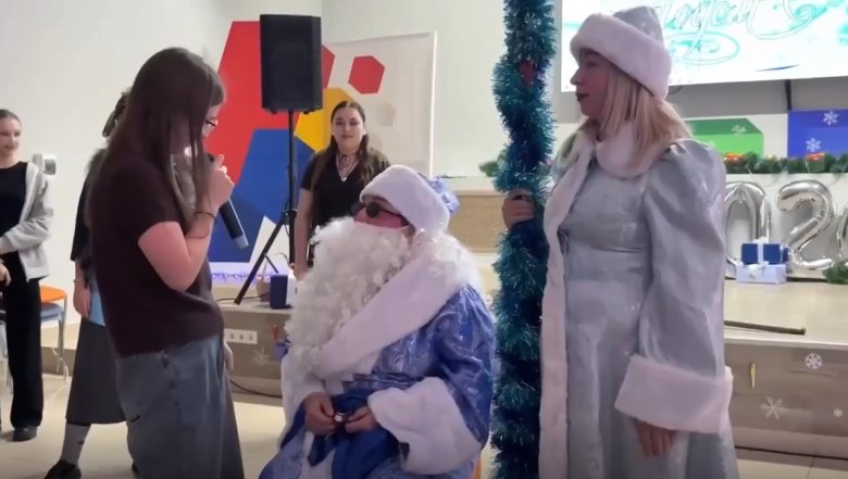 Фото: стоп-кадр видео пресс-службы Минобрнауки Хакасии