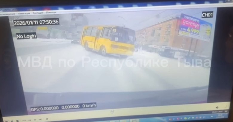 Фото: Стопкадр видео МВД по Хакасии