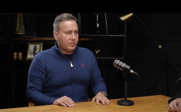 Стоп-кадр видео «Подкаст Сибирь»