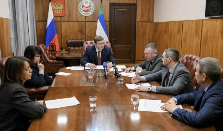 Совещание по обеспечению безопасности в новогодние праздники. Фото: Тг-канал Валентина Коновалова.