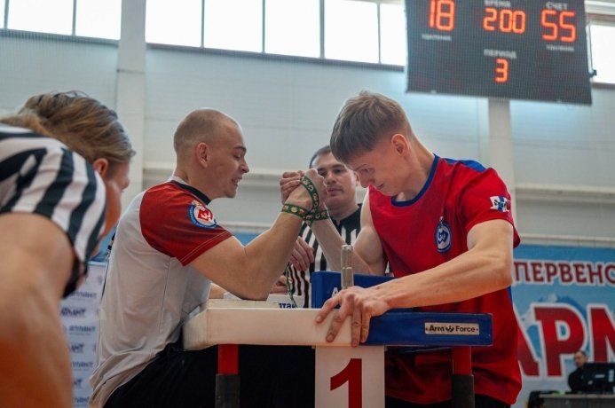 Фото: федерация армрестлинга Хакасии