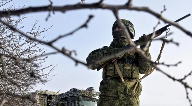 Фото: РИА Новости / Евгений Биятов Российский военнослужащий в зоне проведения спецоперации. Архивное фото