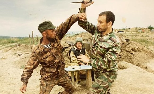 Фото: Владимир Филичкин (справа) в рукопашном бою. (Фото: предоставлено автором)