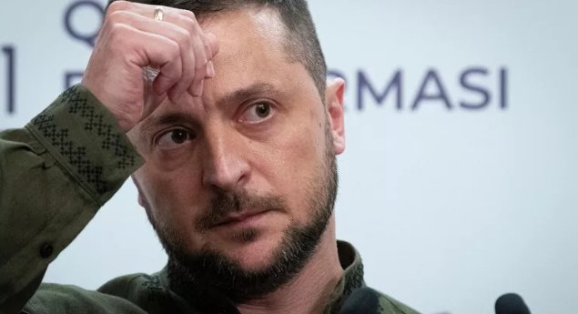 Фото: AP Photo / Andrew Kravchenko Президент Украины Владимир Зеленский. Архивное фото