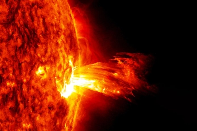 Фото: Обложка © Shutterstock / FOTODOM / Artsiom P