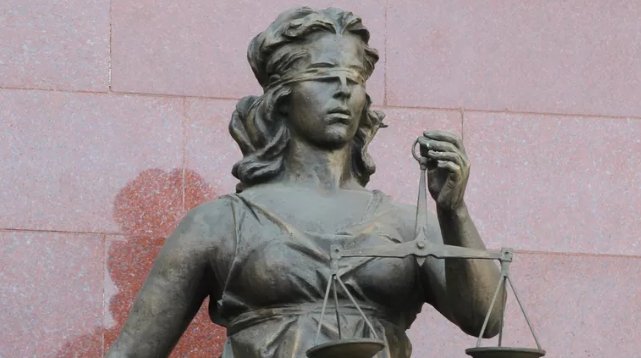 Фото: © РИА Новости / Мария Девахина Статуя богини Фемиды. Архивное фото