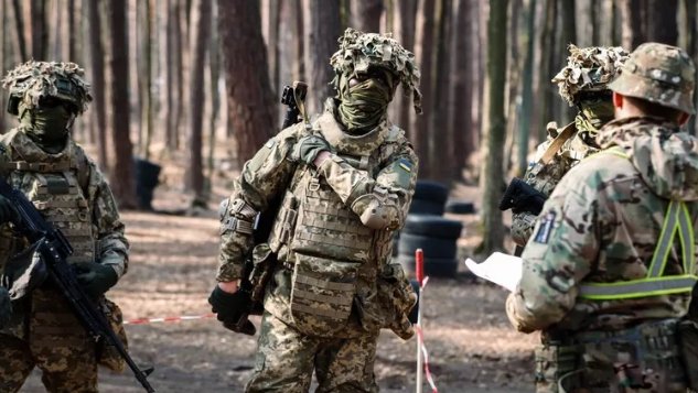 Фото: © Фото : 95-й бригада ВСУ Военнослужащие 95-й отдельной десантно-штурмовой бригады ВСУ. Архивное фото