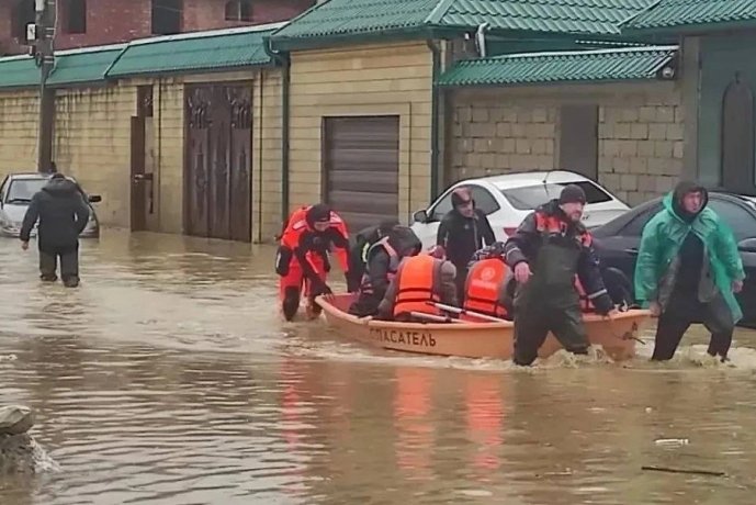 Фото: Обложка © Telegram / Главное управление МЧС России по Республике Дагестан