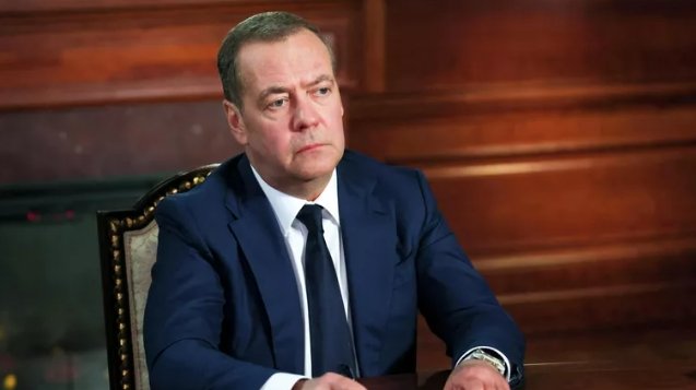 Фото: © РИА Новости / POOL Перейти в медиабанк Зампред Совбеза РФ Дмитрий Медведев во время интервью российским и зарубежным СМИ. Архивное фото