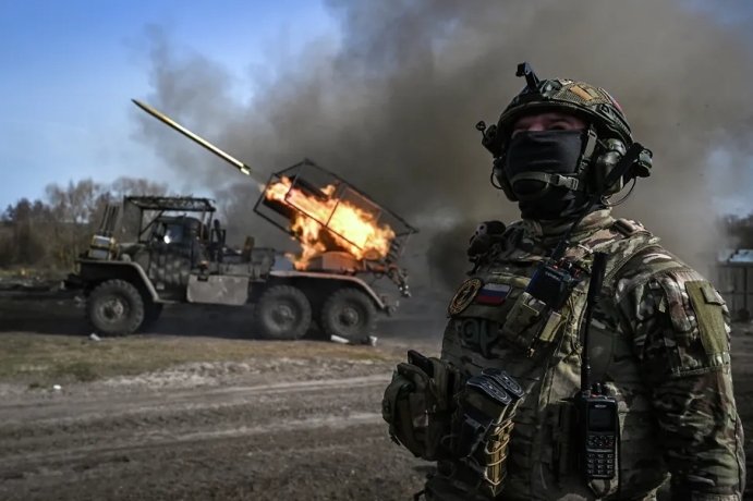 Фото:  Обложка © РИА Новости / Сергей Бобылев