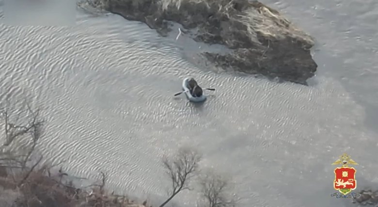 Фото: Стопкадр видео МВД России по Хакасии