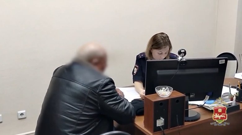 Фото: Стопкадр видео МВД по Хакасии