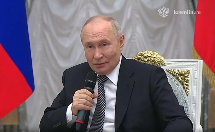 Фото: стоп-кадр видео с сайта kremlin.ru