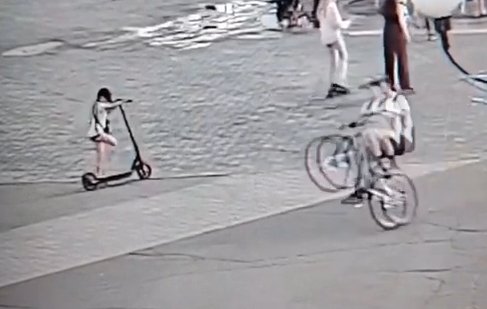 Фото: Стопкадр видео Госавтоинспекции Абакана