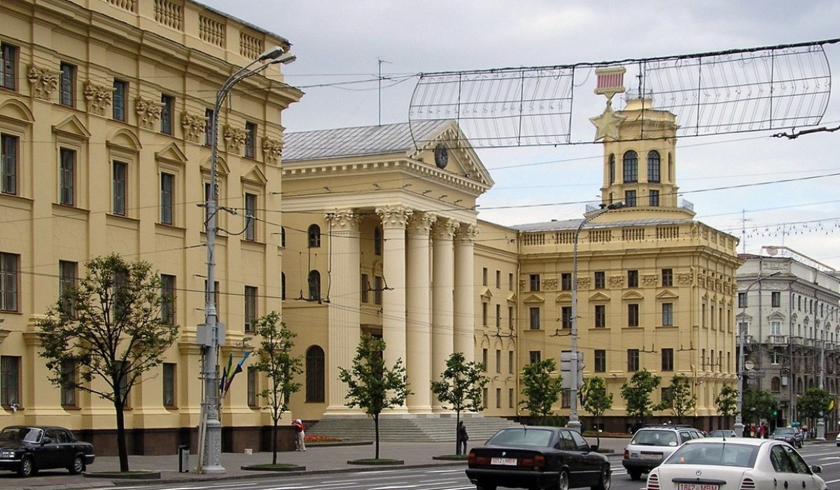Фото © Здание КГБ в Минске / wikipedia.org