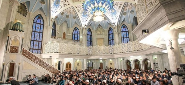 https://history-doc.ru/religiya/uraza-bajram-istoriya-prazdnika/