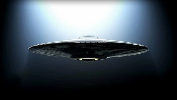 Фото с сайта https://esoreiter.ru/news/0523/diskoobraznyj-nlo-zapechatleli-nad-kaliforniej.html